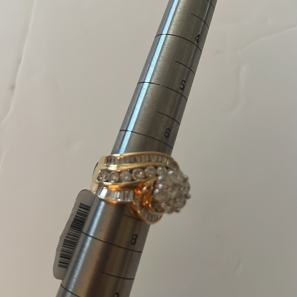Diamond Cluster Ring 4CTTW 14K Gold Sz 7-7.5 Original Price $12,500 NEW - Picture 3 of 13